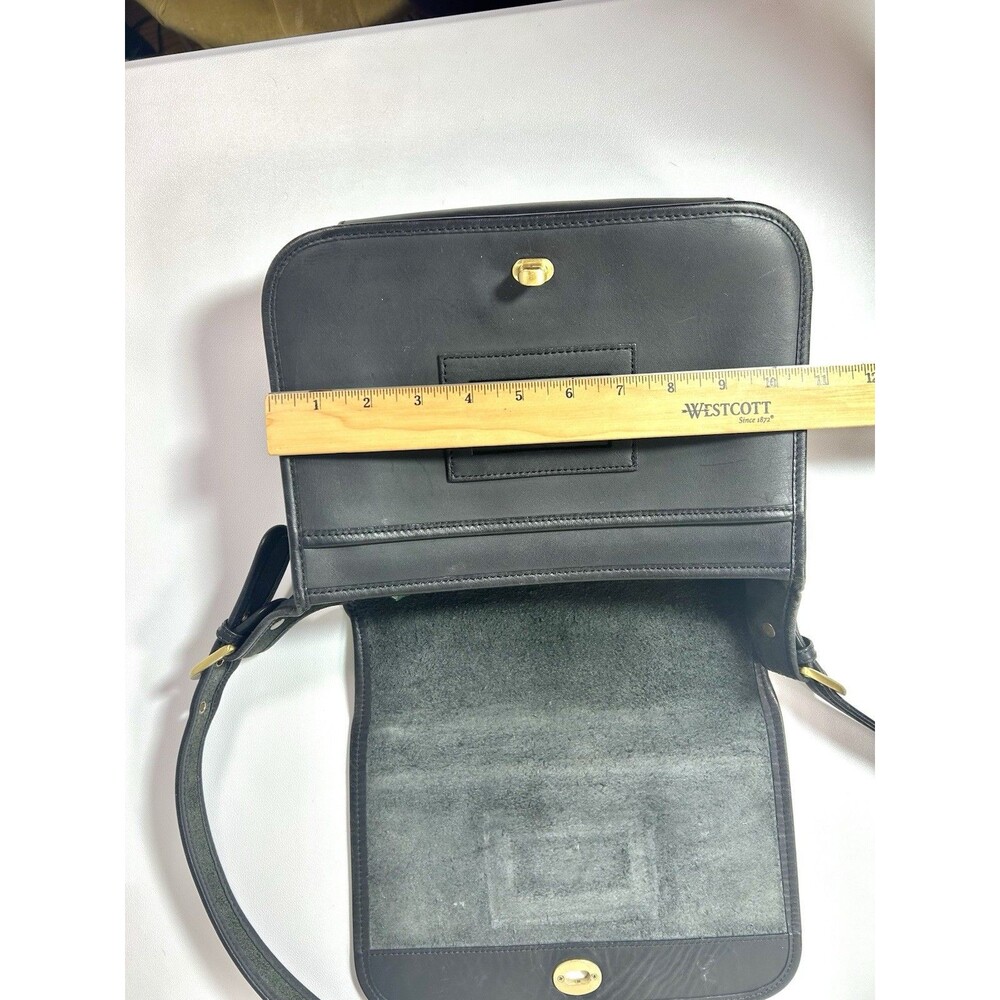 COACH Vintage Crossbody Bag Black Leather Made In Korea Gold Tone Twist Lock - Picture 7 of 16